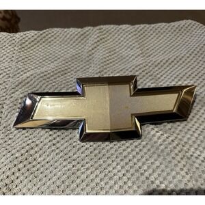 GM OEM 22866163 2013-16 Chevy‎ Malibu Front Bumper Bowtie Emblem Silver Gold